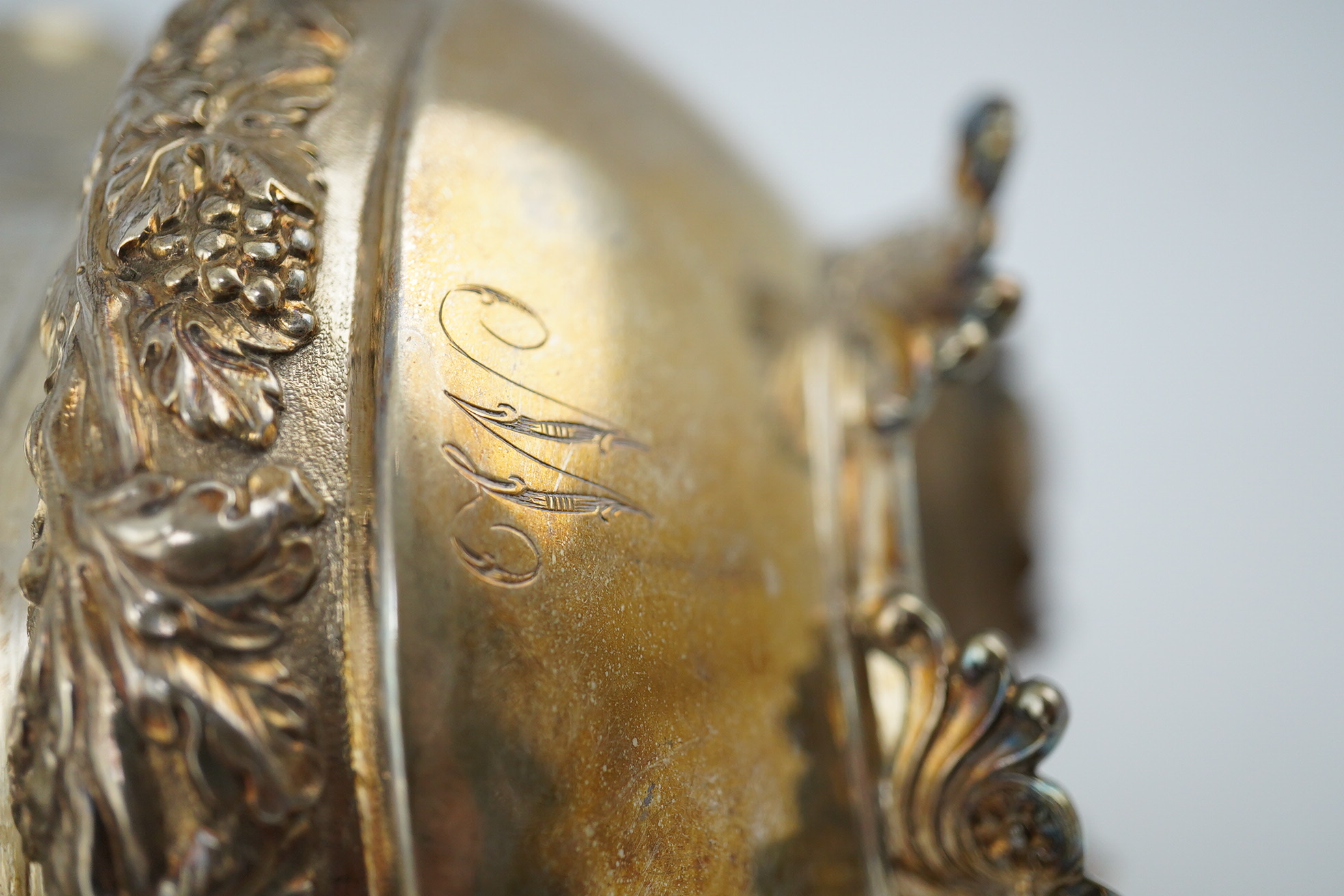 A George IV provincial silver cream jug and sugar bowl, by John Walton